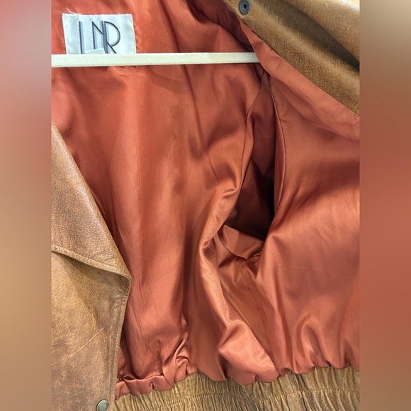 Vintage (80’s) Suede Leather Jacket with shoulder pads - Picture 6 of 7